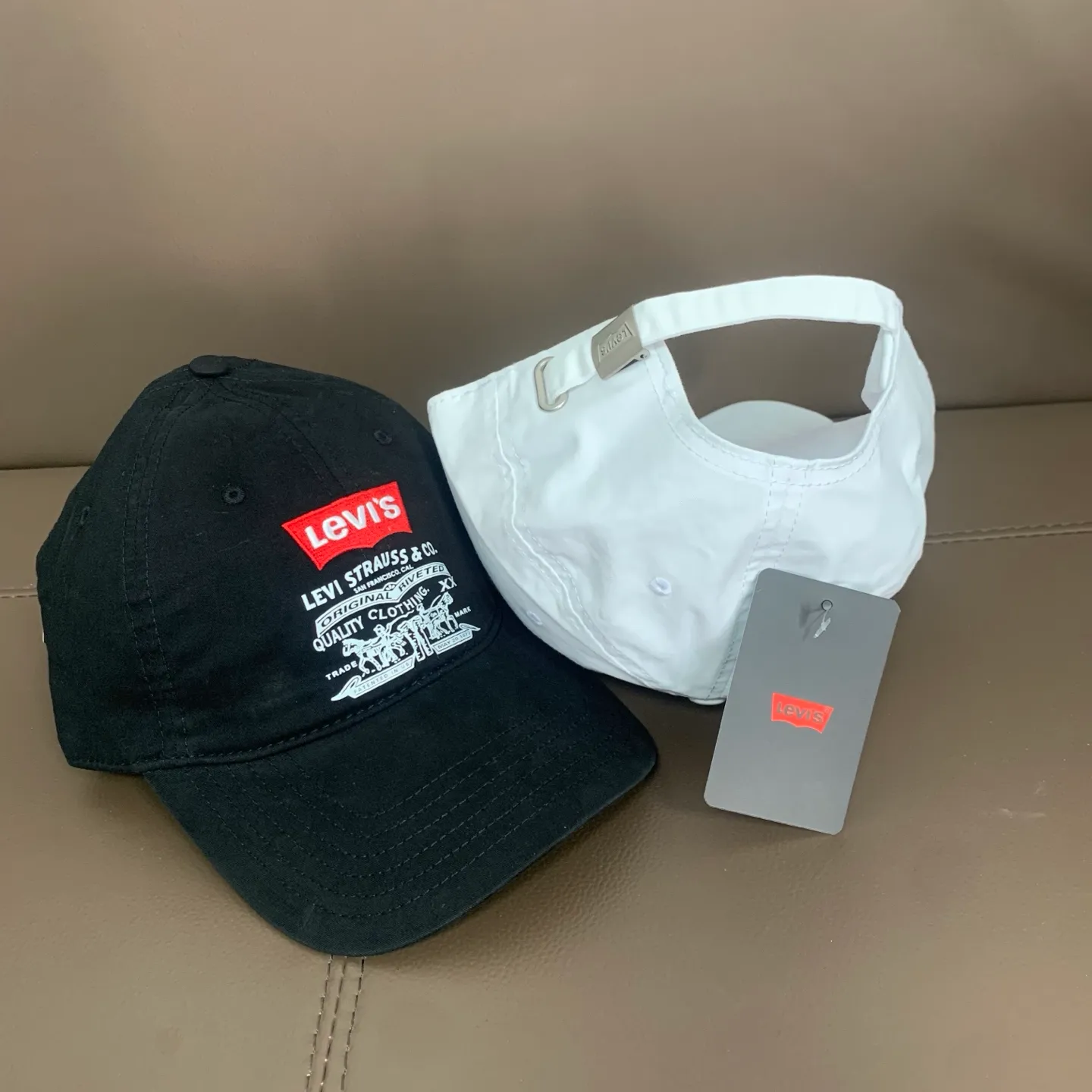 Levi's（ ）Retro